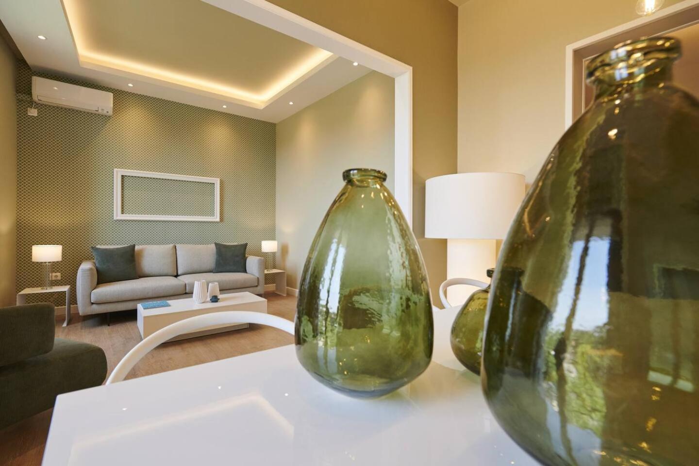 Ma Maison Acropolis Mansion,3Bdr Suite N6,400Mbps Афины Экстерьер фото